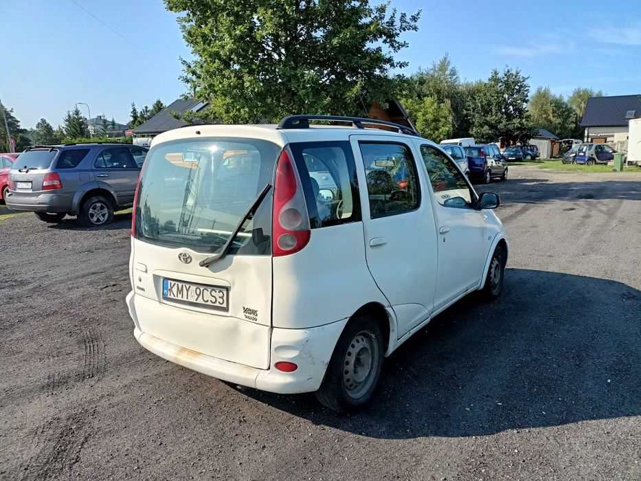 Toyota Yaris Verso 1.3 b+g 02r