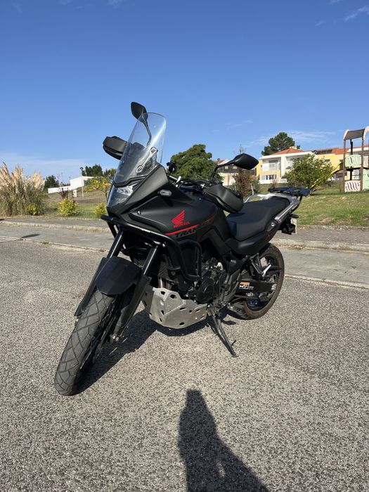 Mota XL750 Transalp com Extras - apenas 2600kms