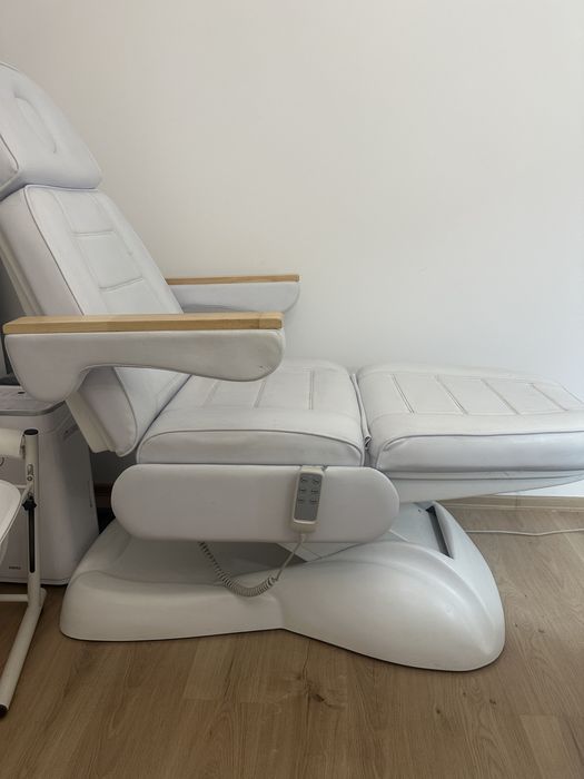 Fotel kosmetyczny  elektryczy