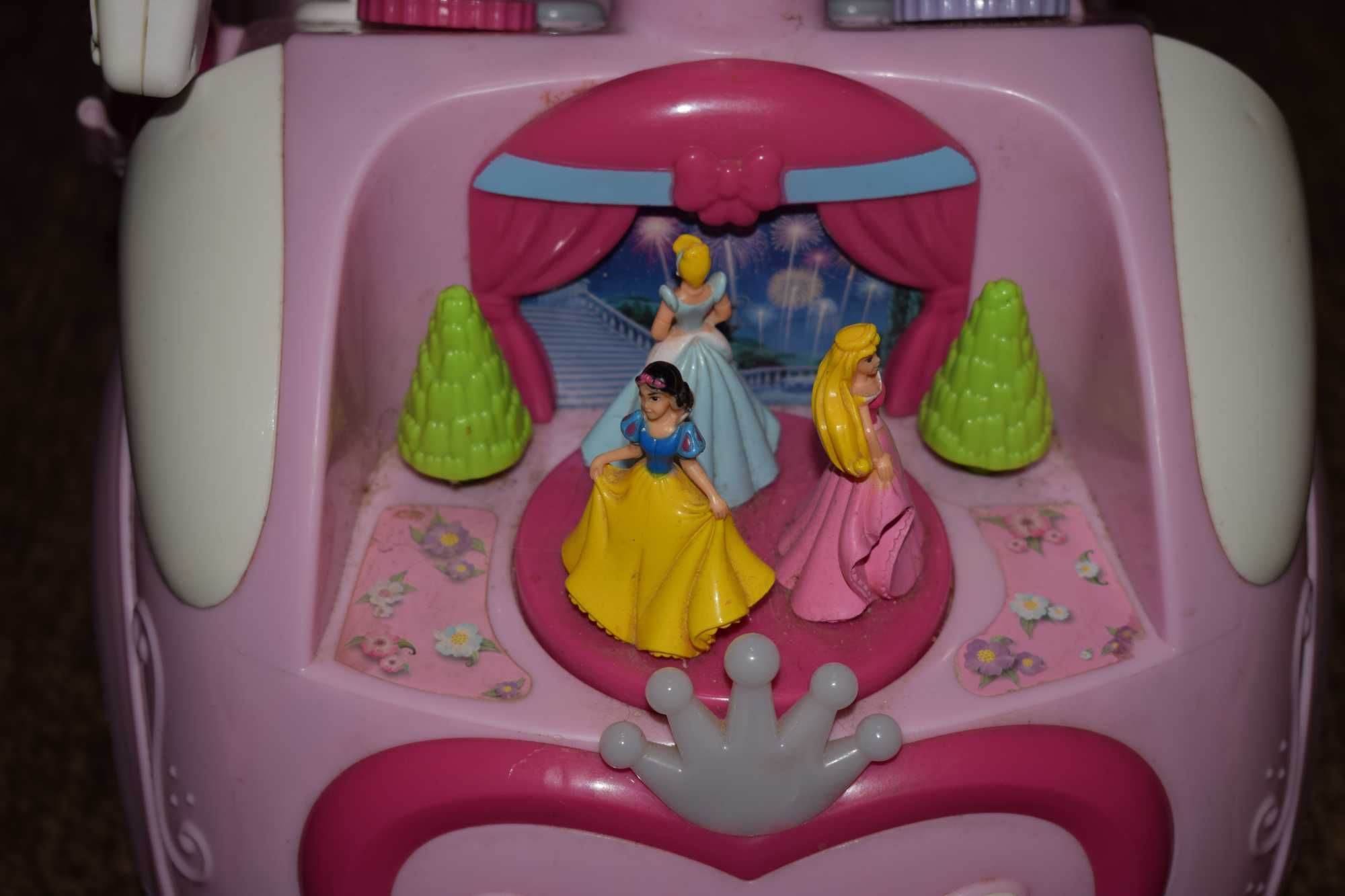 Машинка толокар принцессы Disney Kiddieland