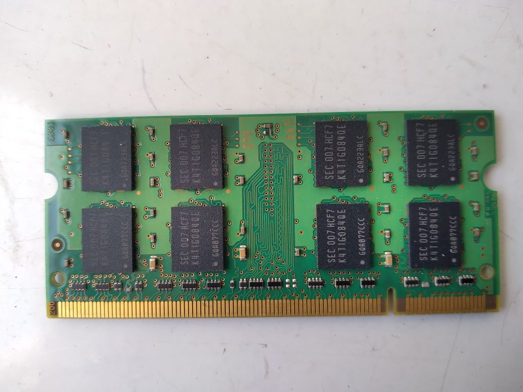 Оперативная память для ноутбука разная DDR 2  DDR3
