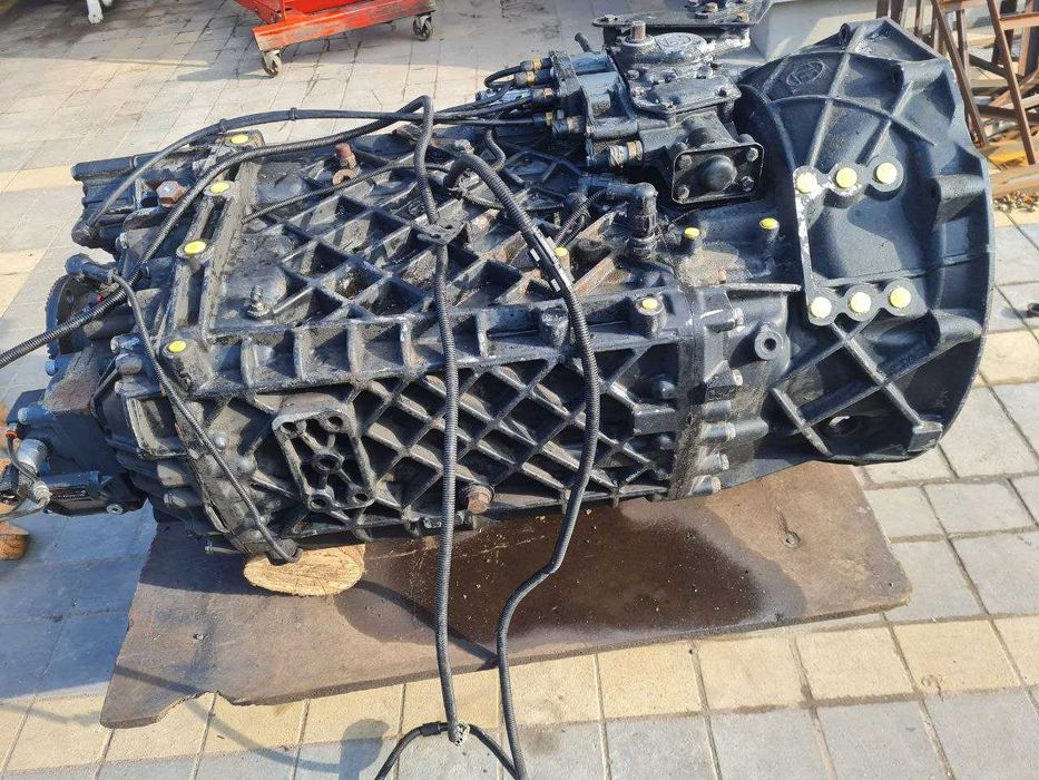 Коробка передач МАН ZF 16S2220 TD