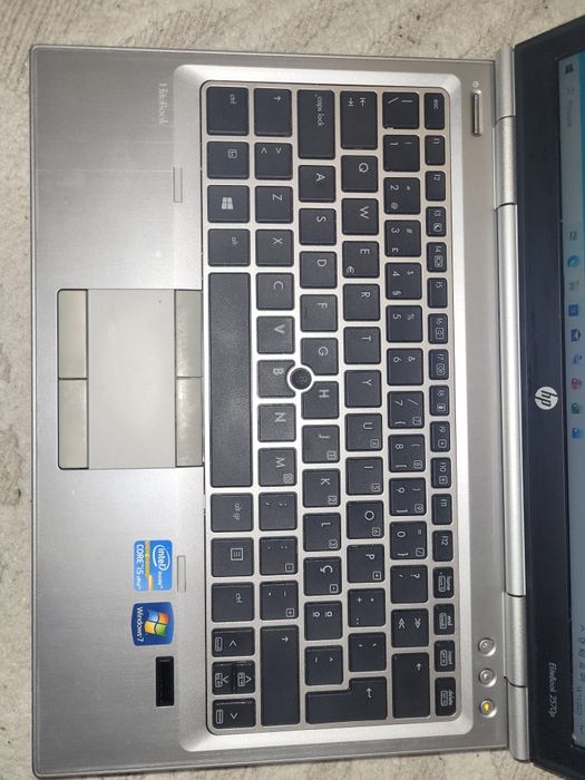 HP Elitebook 2570p i5 de 3th gen