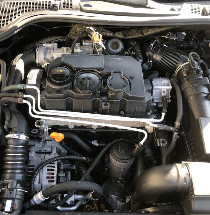 Двигатель двигун Шкода Октавія А5 2.0TDI BMM  BXE по запчастинам