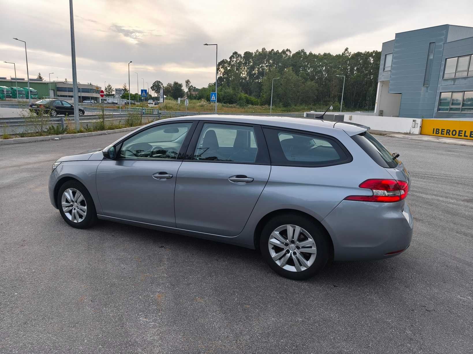 Peugeot 308 1.5 HDI Dez/2019