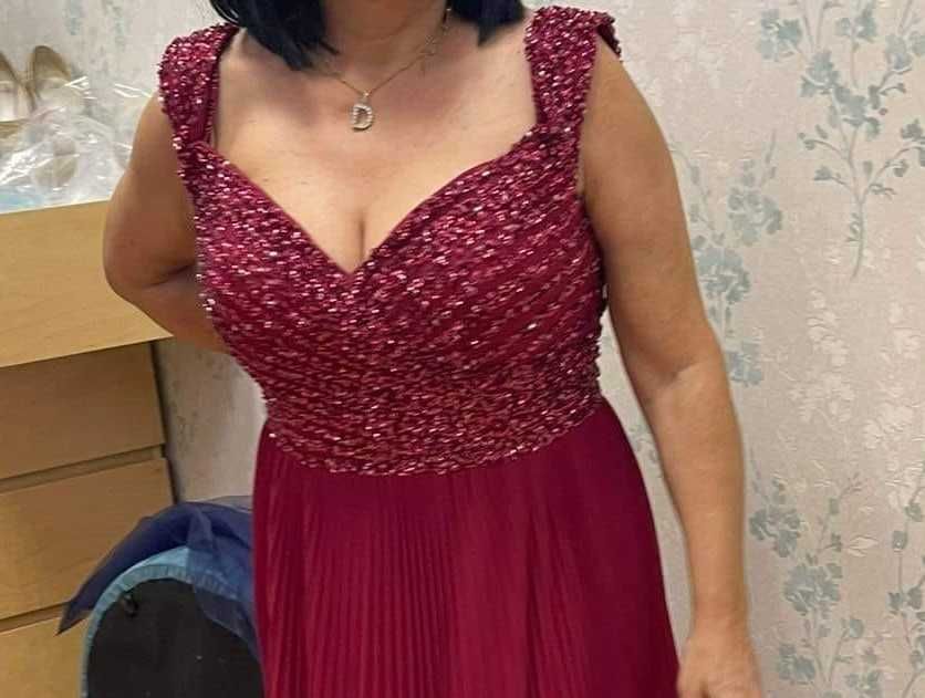 Vestido de cerimónia como novo