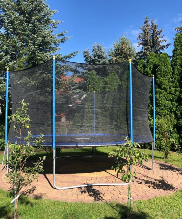 Trampolina duża w bardzo dobrym stanie