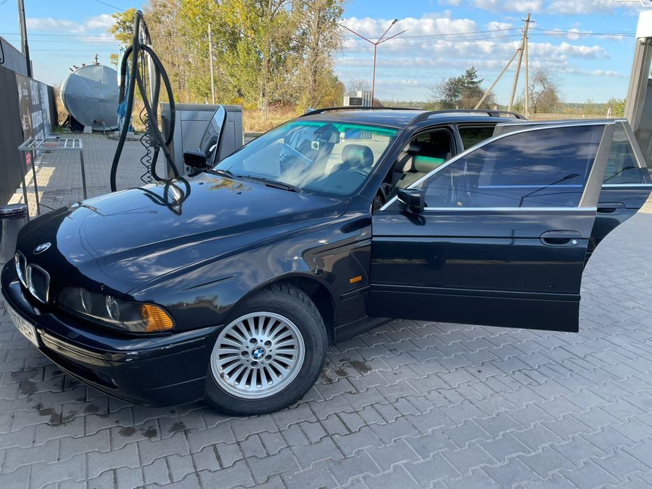 BMW 525 e39 2001 БМВ Е39 2.5 М57