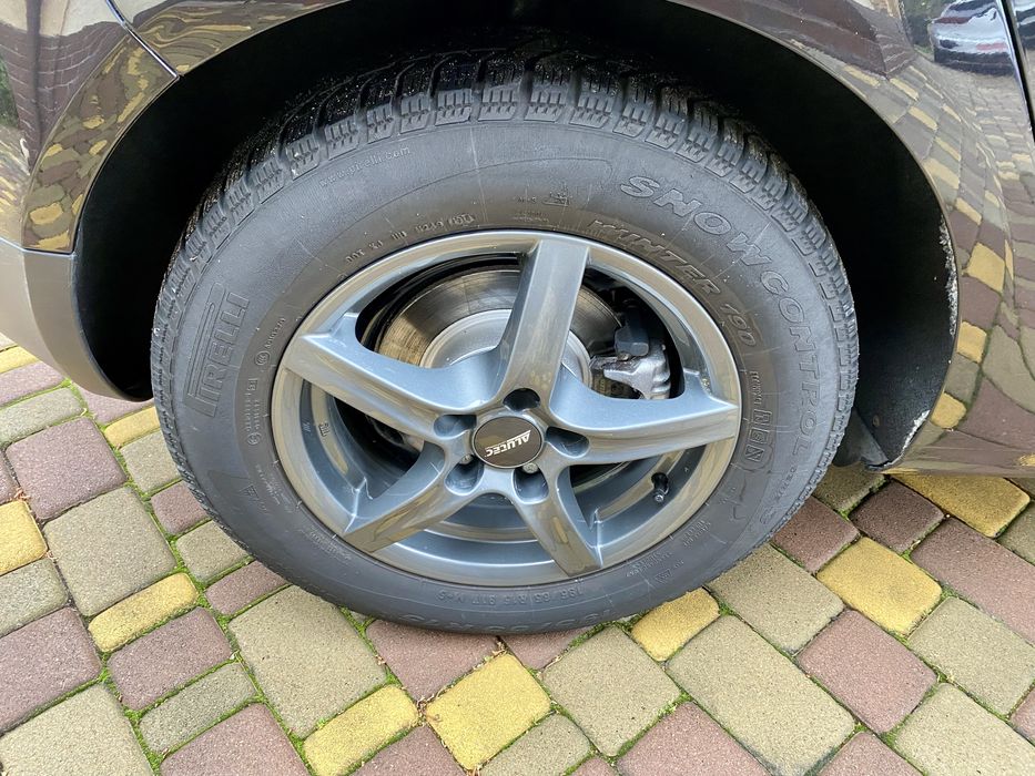 Volkswagen Golf5 GOAL 1.4mpi + газ 59 kw