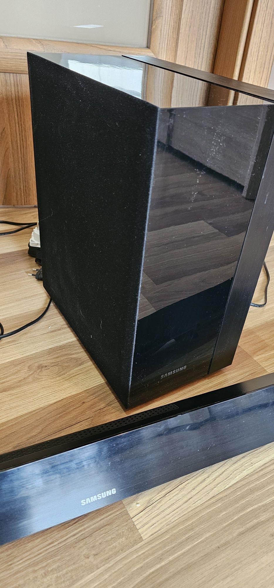 Sprzedam soundbar Samsung PS- WF 450