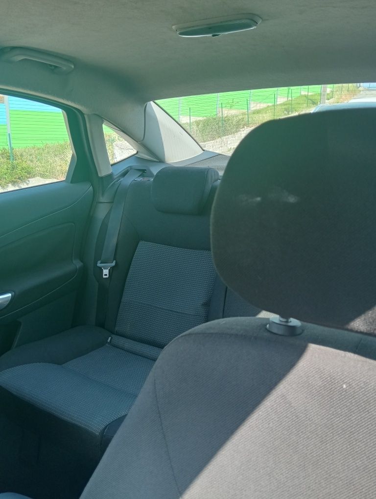 Forde Mondeo  1,8