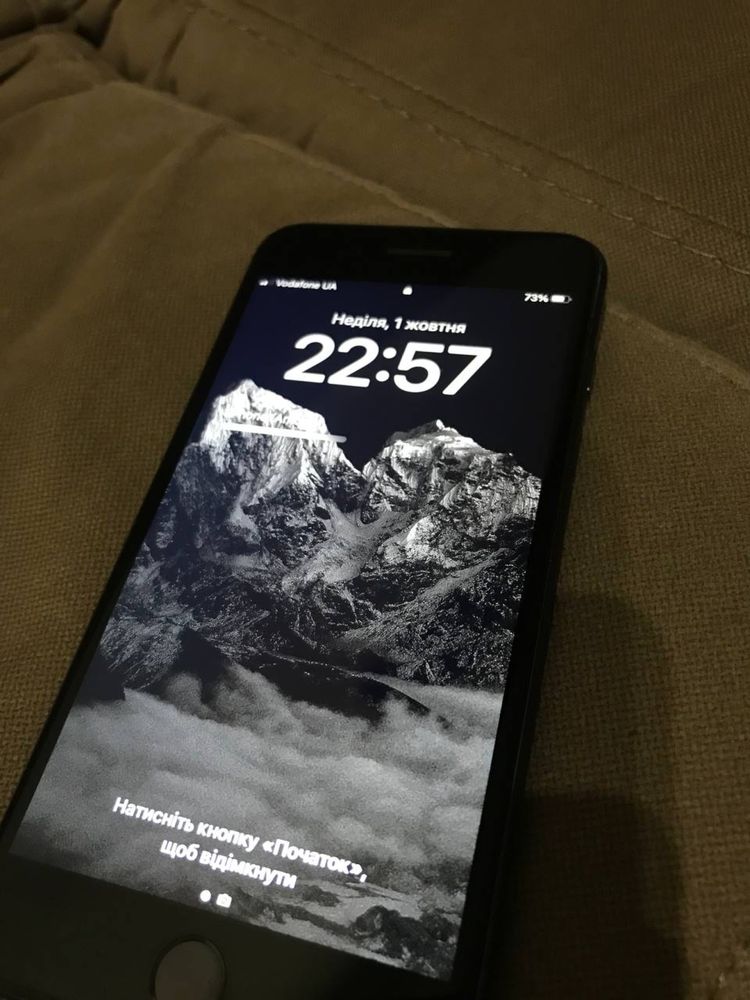 iPhone 8plus 64гб в гарному стані