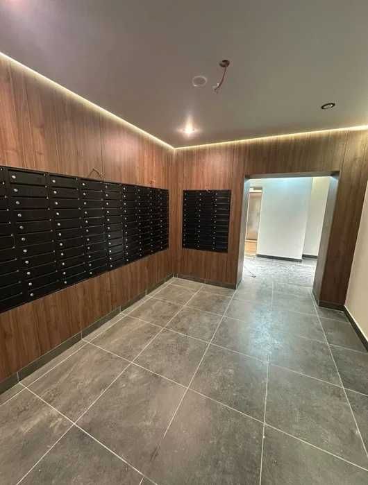Продаж 1 кім Позняки ЖК Патріотика Гмирі Чавдар Русової