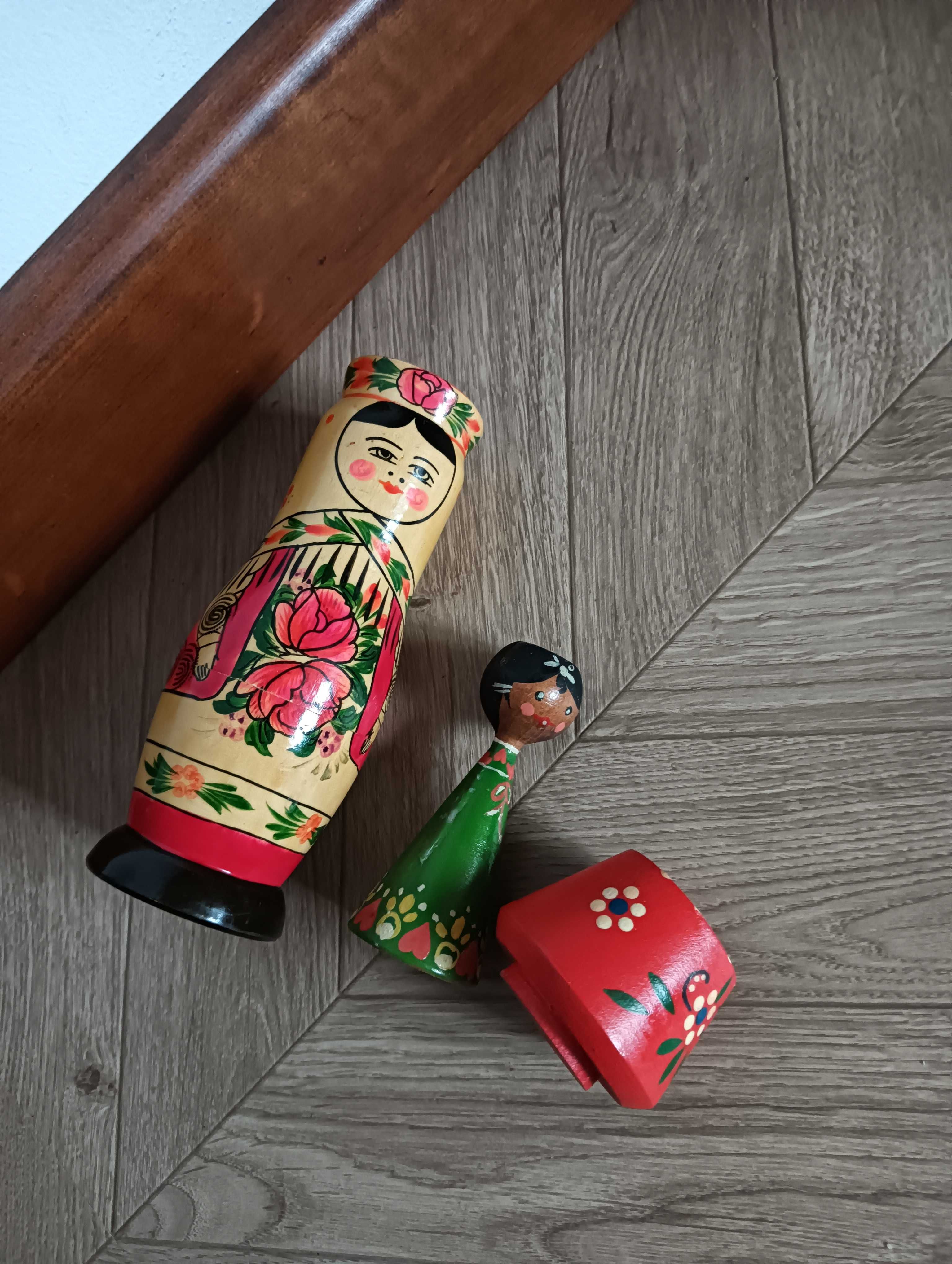 Drewniane figurki świecznik kieliszek na jajko matrioszka