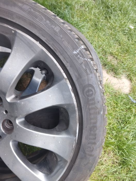 Witam felgi Bmw  z oponam zima