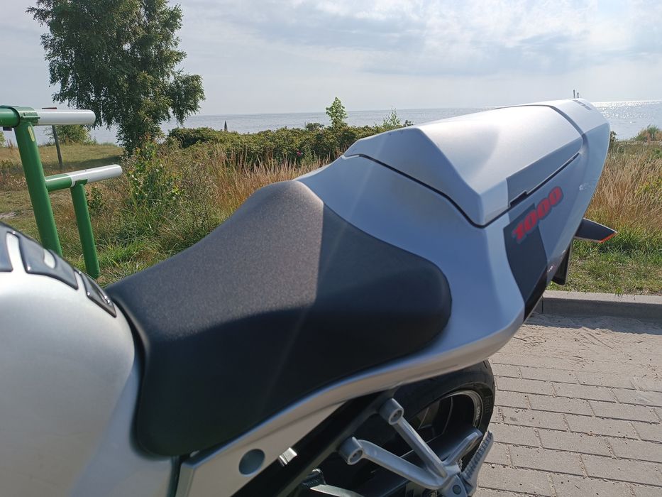 Suzuki GSX-R 1000 K4