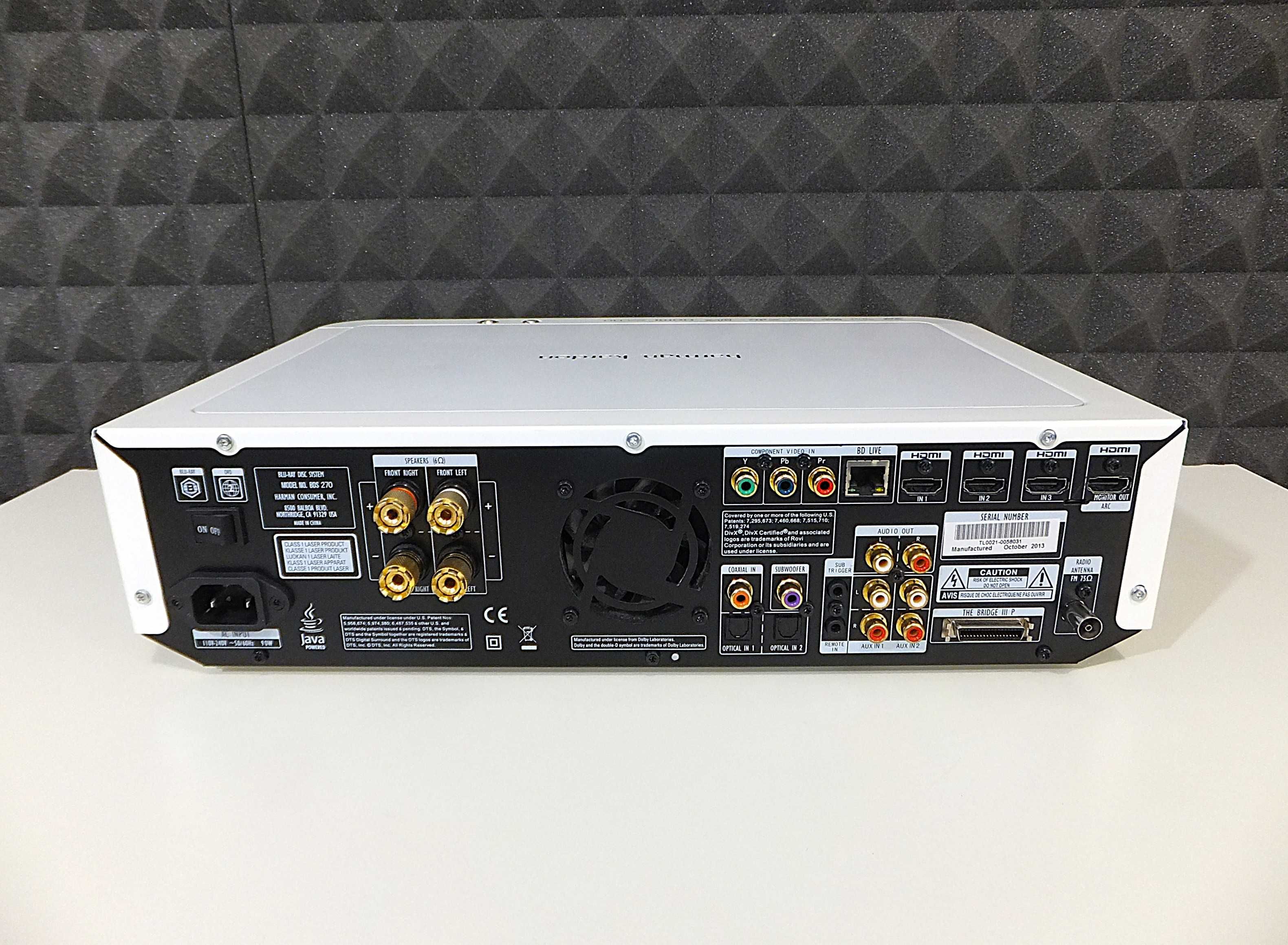 Amplituner stereo 2.1 z odtwarzaczem blu-ray HARMAN KARDON BDS 270