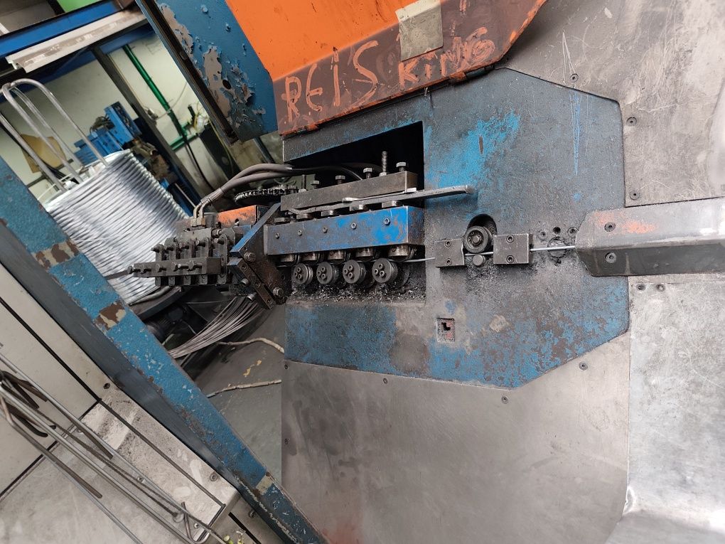 Maquina de curvar arame CNC 2D