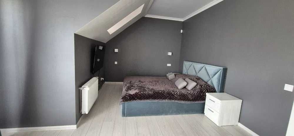 Продаж будинку 4 кімнати 120 кв ремонт, меблі, техніка