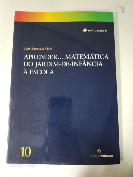 Vários livros de diversos temas.