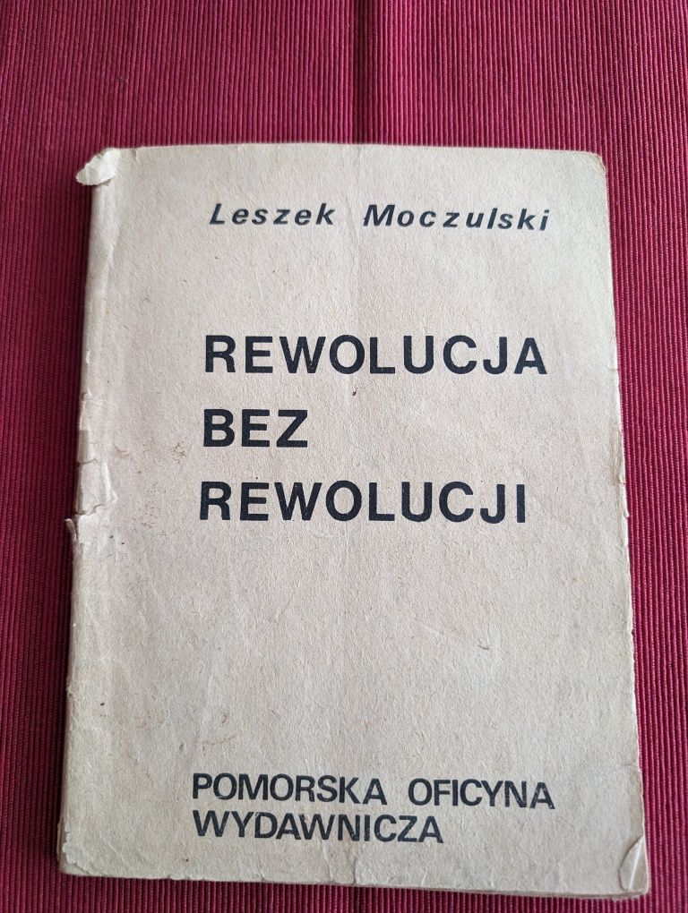 Leszek Moczulski: Rewolucja bez rewolucji. 1979