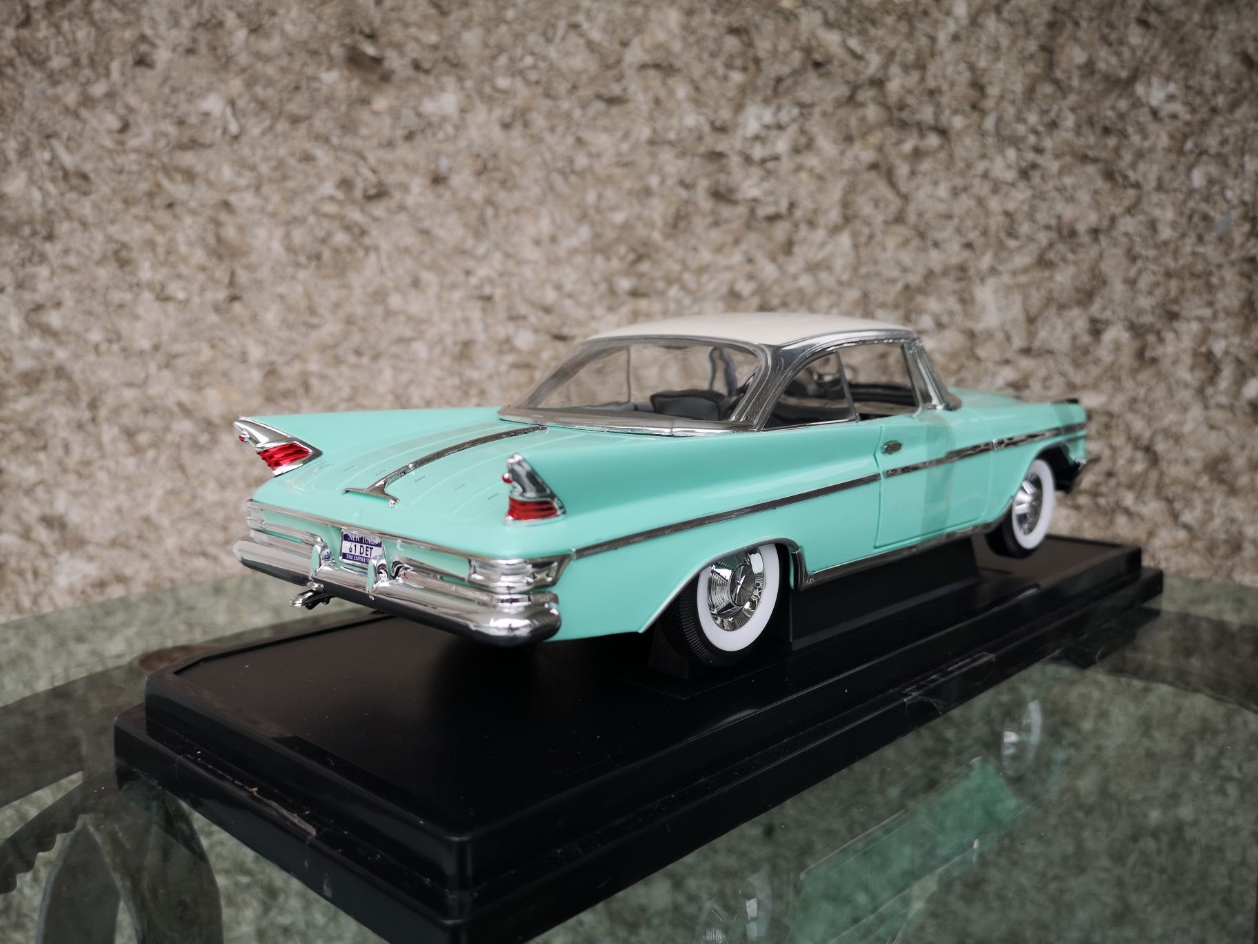 Desoto Adventurer 1961 Lucky Diecast 1:18