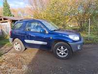 Toyota RAV4 1.8 Benz. Napęd przód