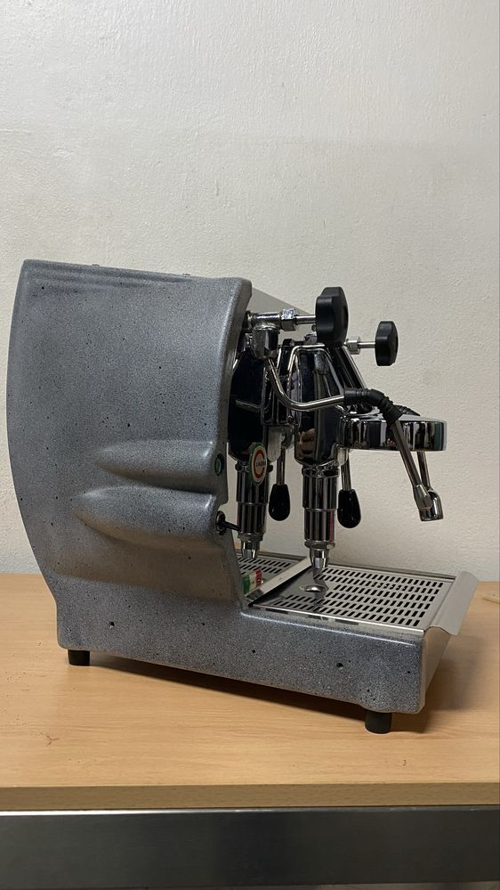 Maquina de café La Nuova Era - Cuadra