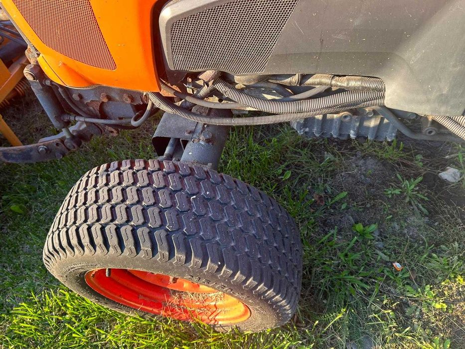 kubota pług strzałka odśnieżanie akcja zima