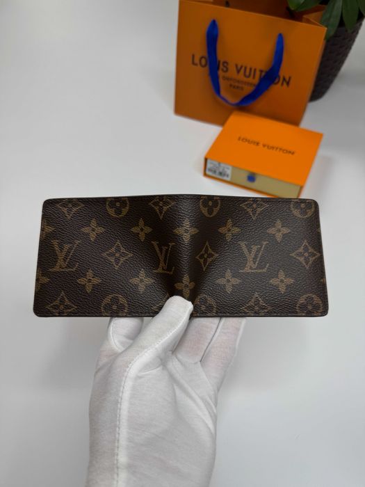 Гаманець LOUIS VUITTON з подарунковим набором луи
