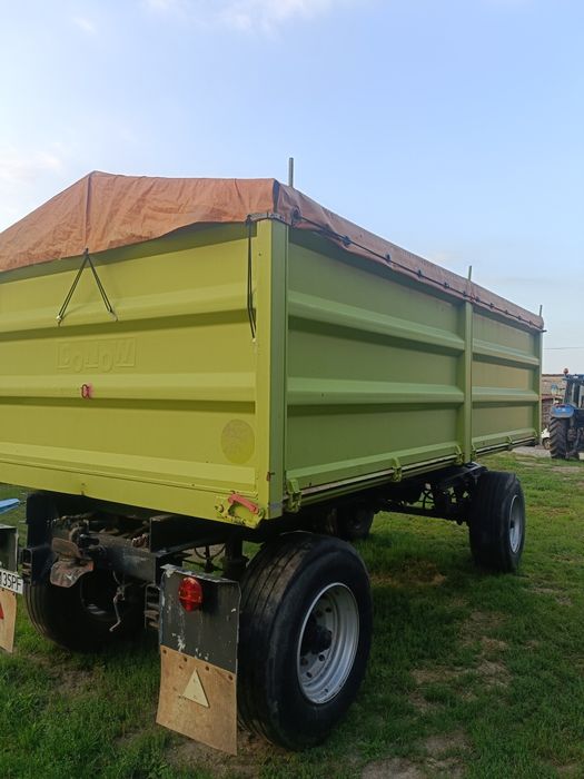 Przyczepy rolnicze Hl8011 wywrotki