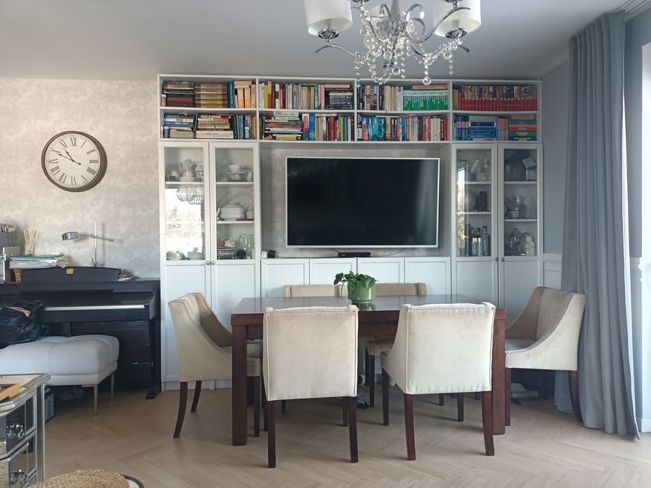 Sprzedam stół i krzesła