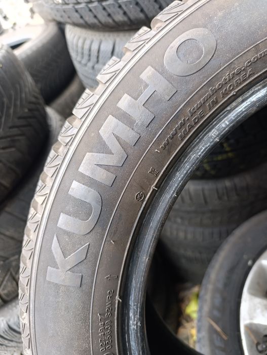 Шина одна одиничка запаска 205 55 16 Kumho winter craft WP 51