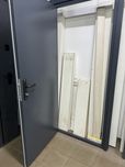 Двері утеплені  з Фурнітурою