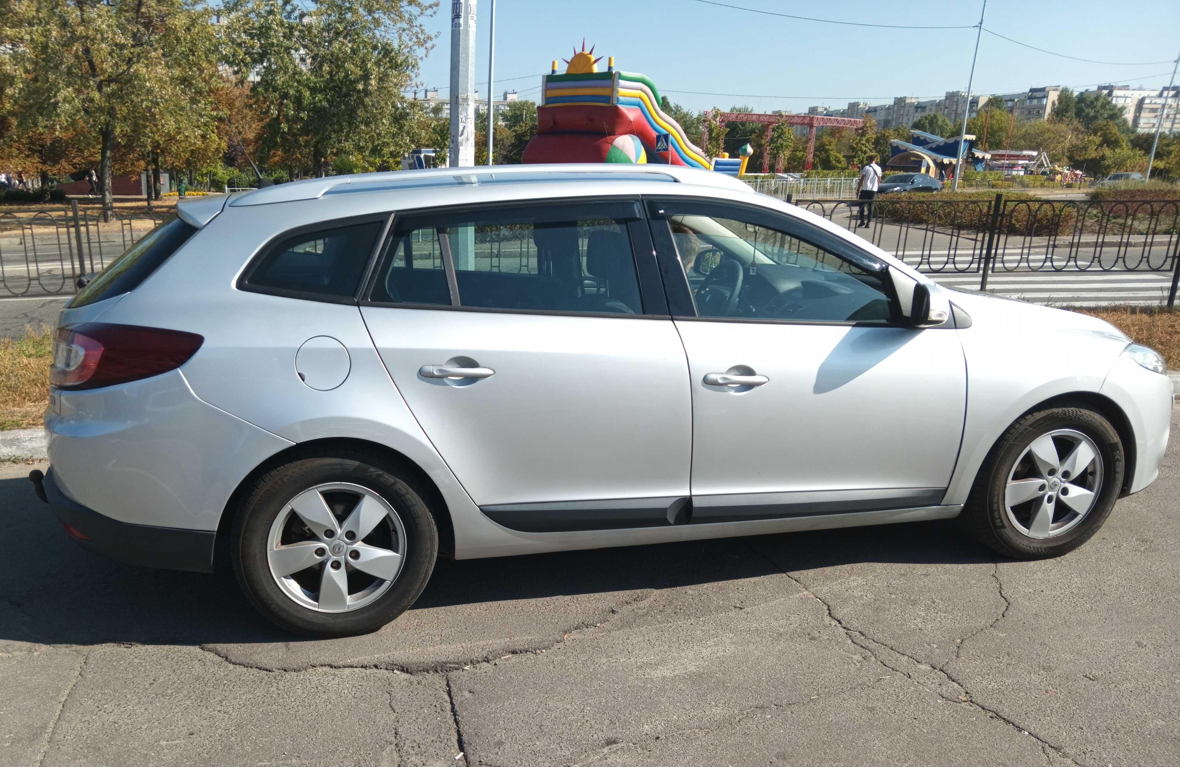 Renault Megane III 1,5 дизель універсал