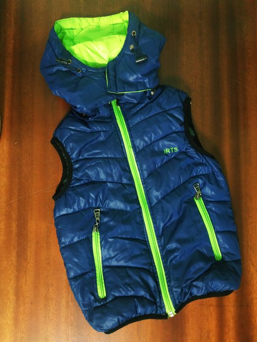 Дитяча жилетка 2-4 роки