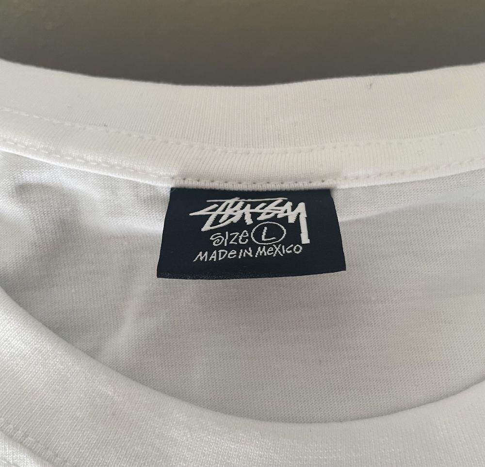 T-Shirt Stussy Branca