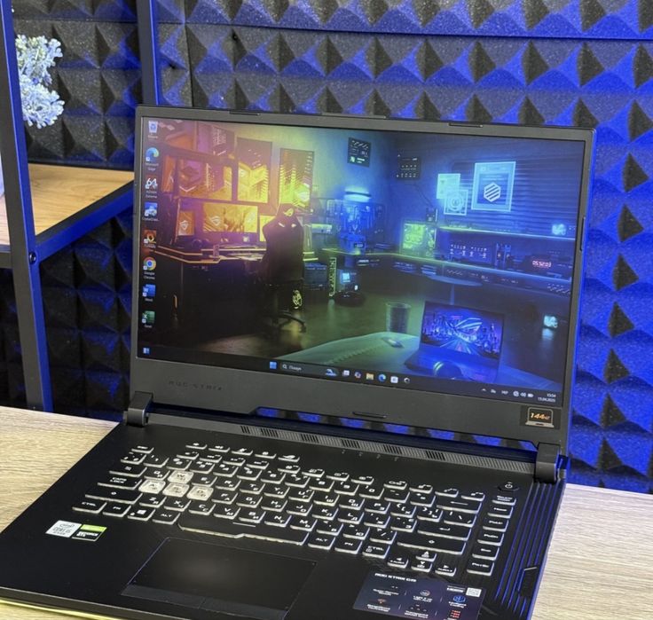 Ноутбук Asus ROG Strix G15 G512LI