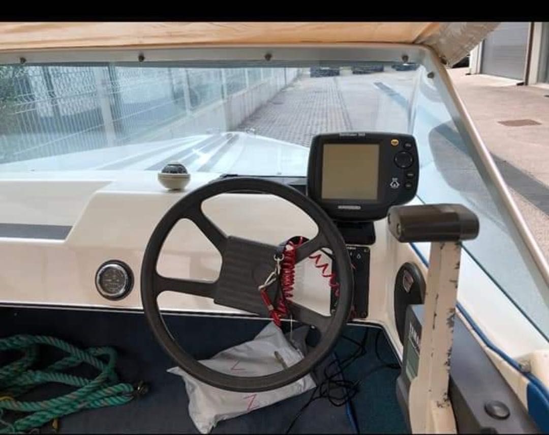 Barco Argus 402 S