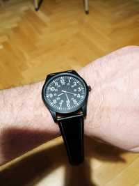 Fajny   zegarek czarna koperta japoński mechanizm NOWY okazja czytelny