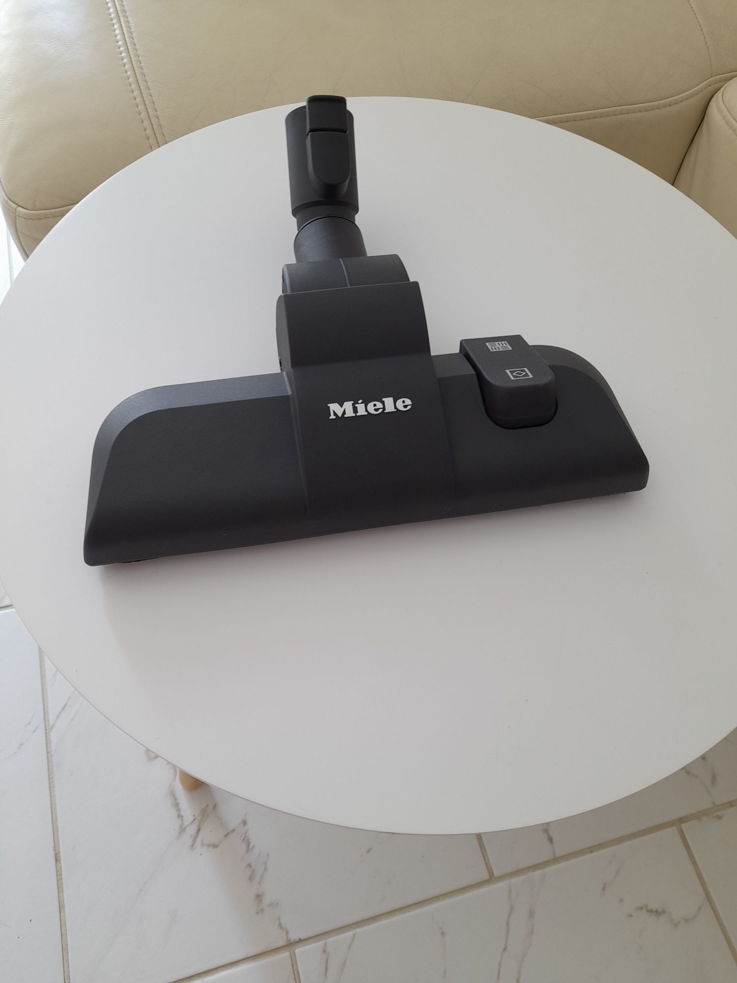 Szczotka do odkurzacza Miele