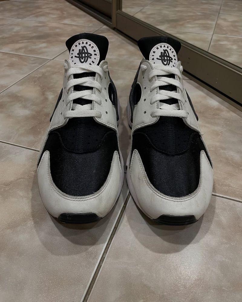 NIKE Air Huarache