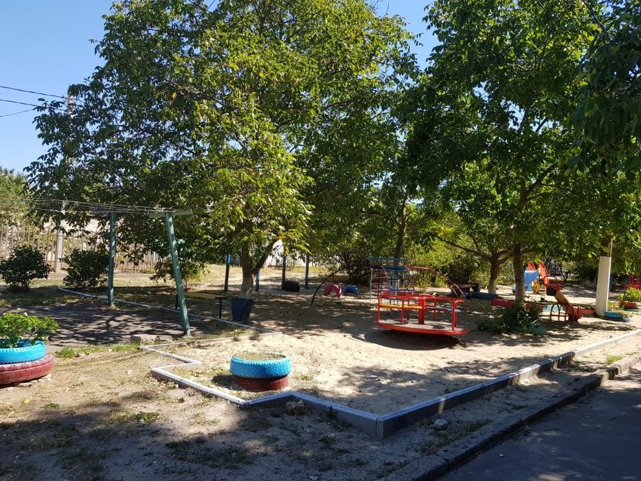 Посуточно 1 к/к  в Николаеве. Четыре  спальных места