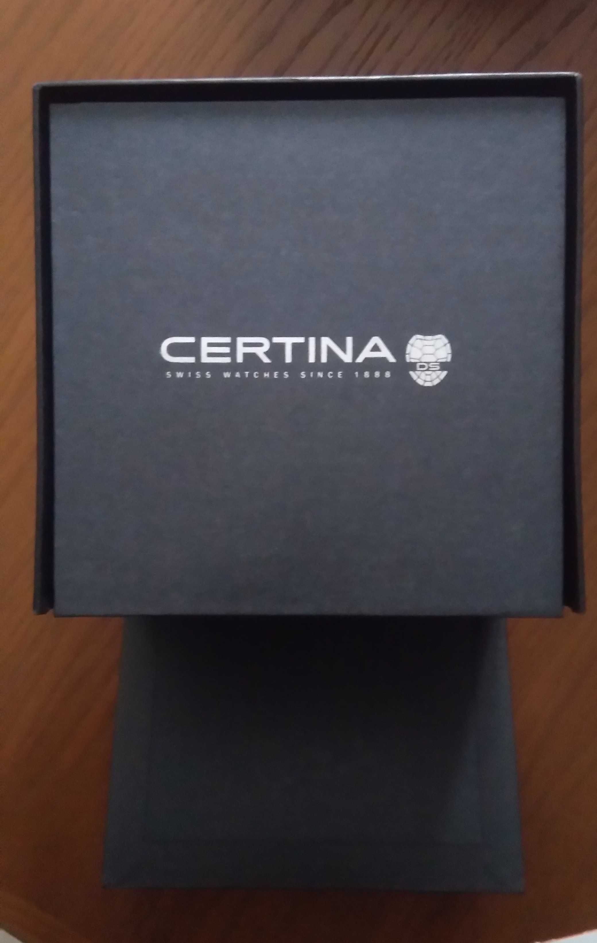Коробка з годинника Certina. Нова.