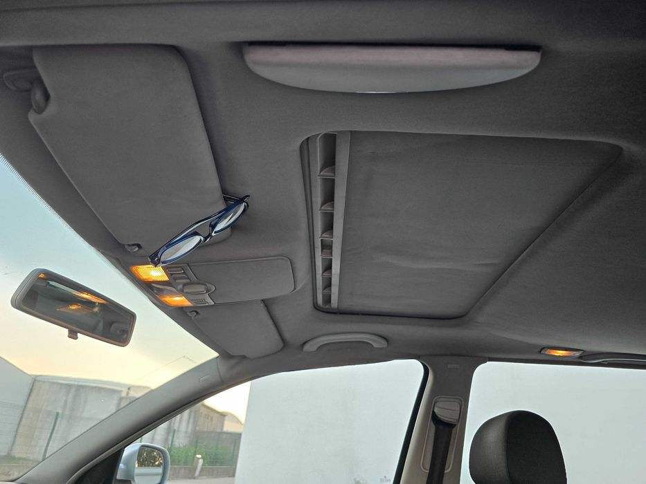 Passat Variant 1.9 TDI PD130cv em ótimo estado com teto de abrir