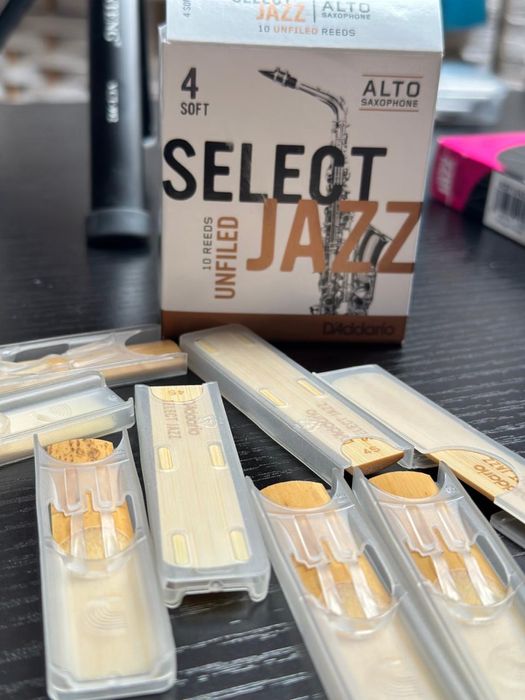 Palhetas Sax Alto Select Jazz (TODAS)