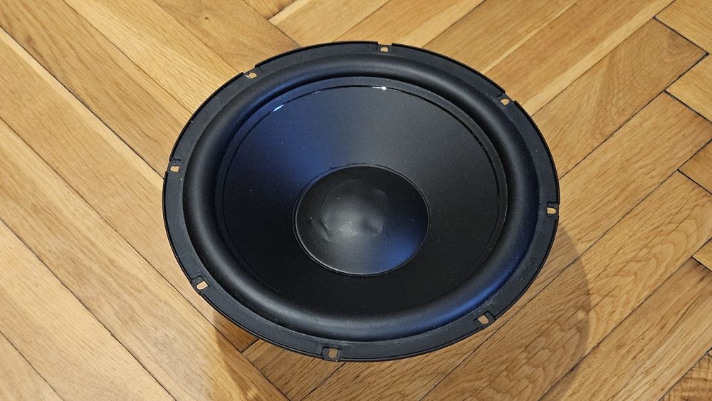 Głośnik HECO HW 250 S-CP 4100, 25 cm / 4 Ω