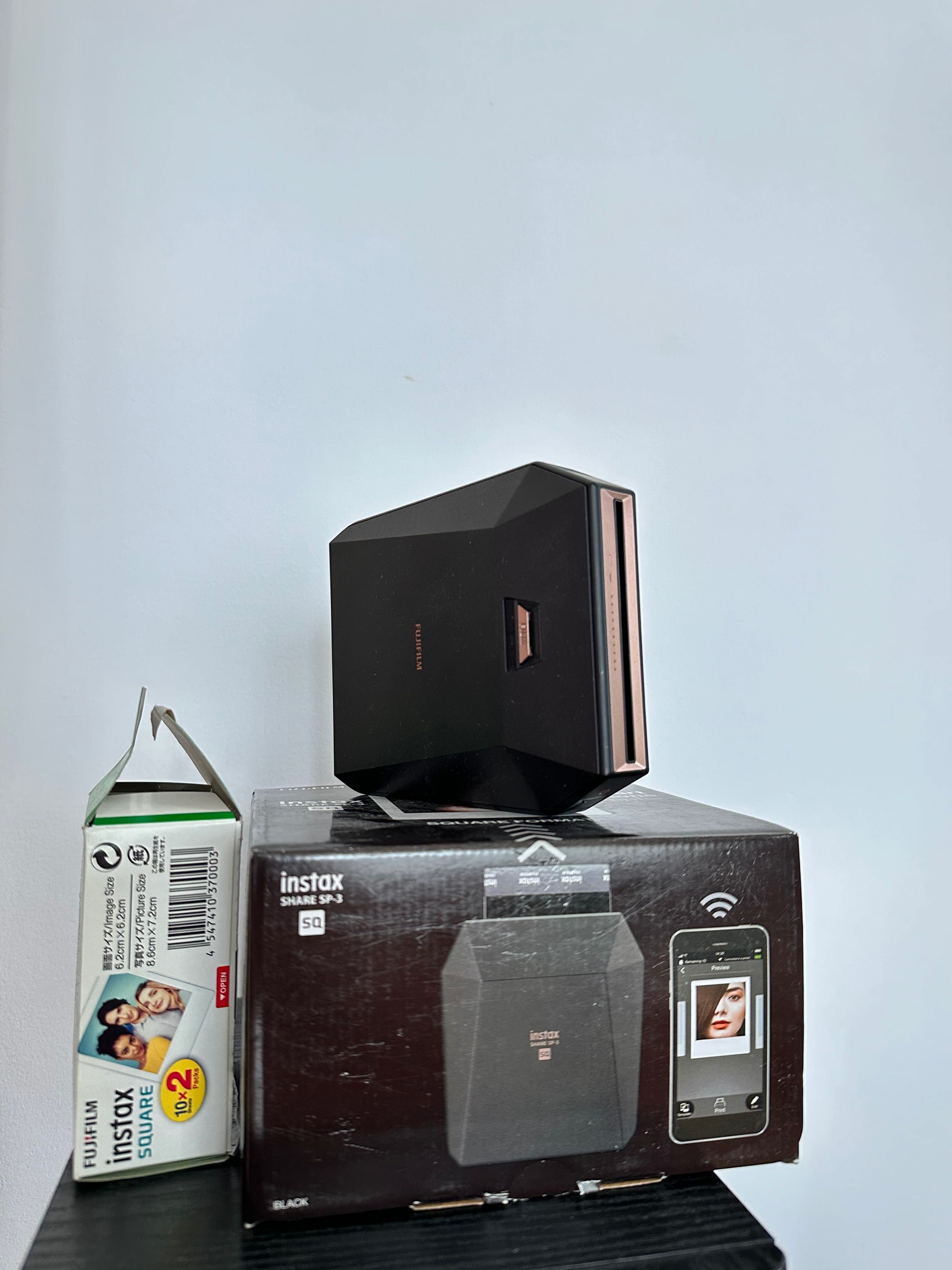 Drukarka Fujifilm Instax Share SP-3  jak nowa, nieużywana, z papierem!