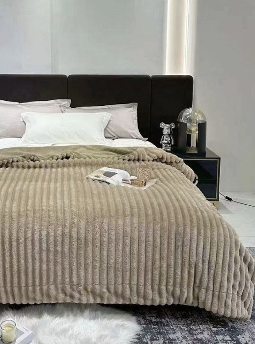 Теплий хутряний плед королівський шарпей євро з овчинкою