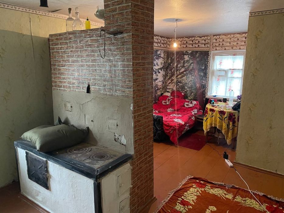 Продам добротний будинок в Підгородному